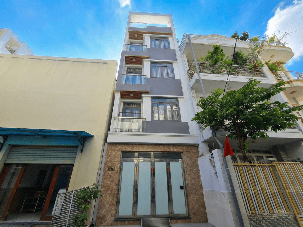Tòa nhà CHDV 16 phòng Quận 8