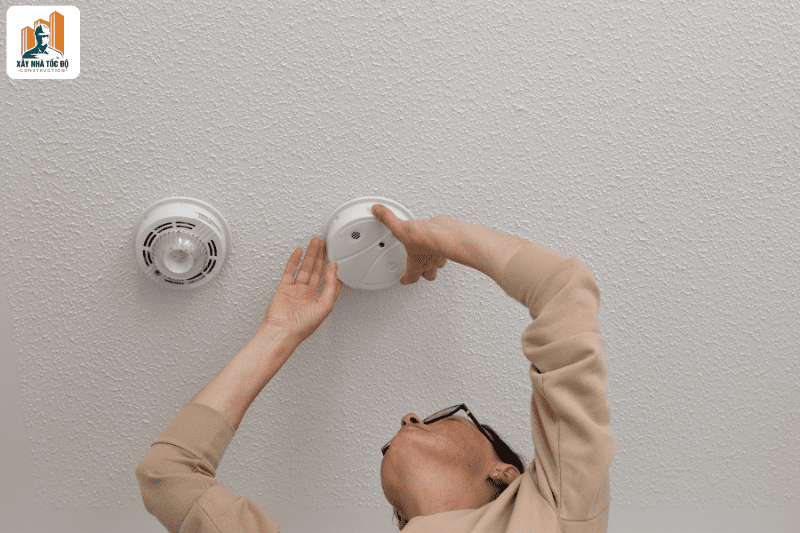 Hệ thống PCCC chuẩn pháp lý trong dự án xây căn hộ dịch vụ cao cấp.